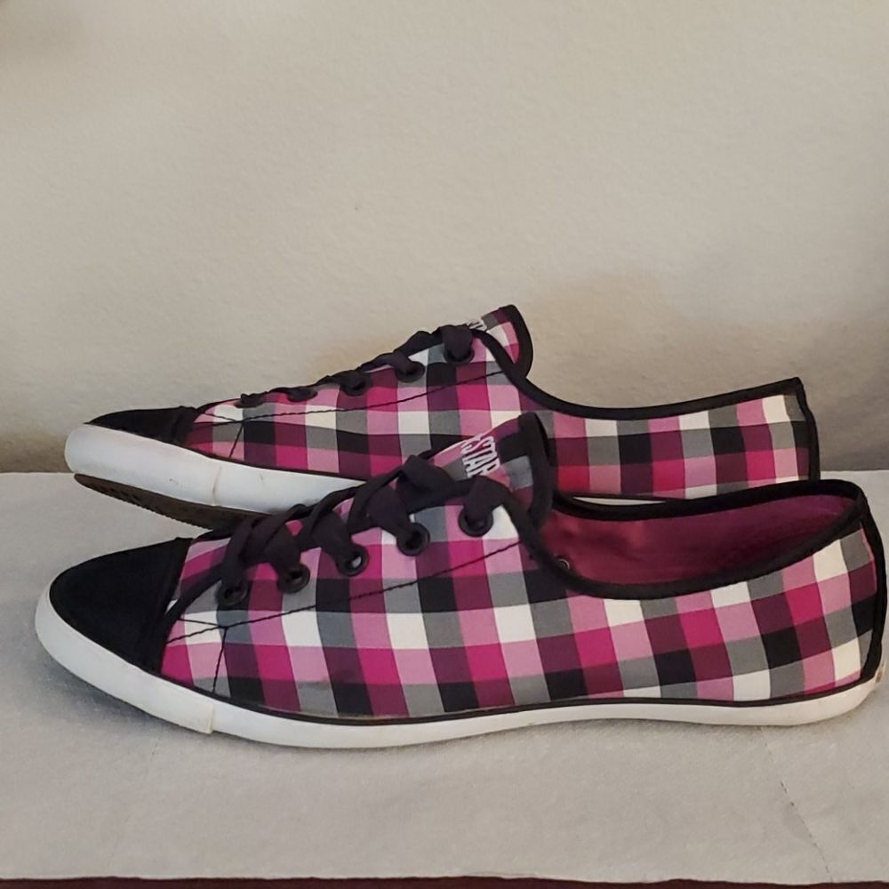 Converse All Star Plaid Low Rise Shoes 8